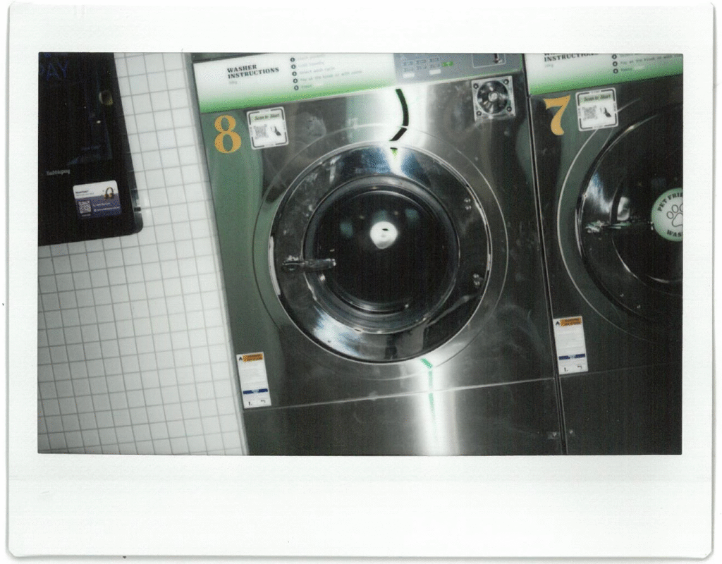 07 washer no8 - The Lost Sock Laundromat